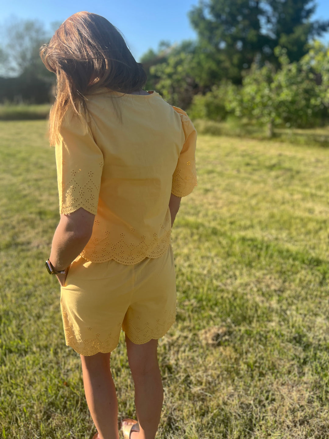 sunny short
