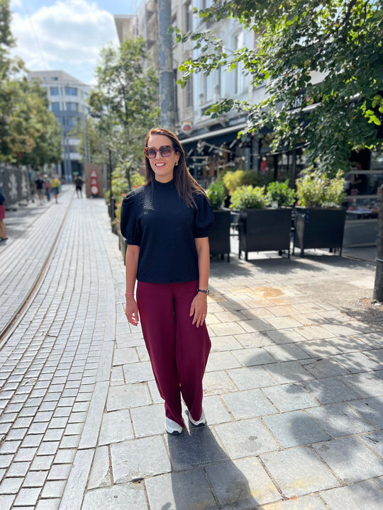 elin black blouse