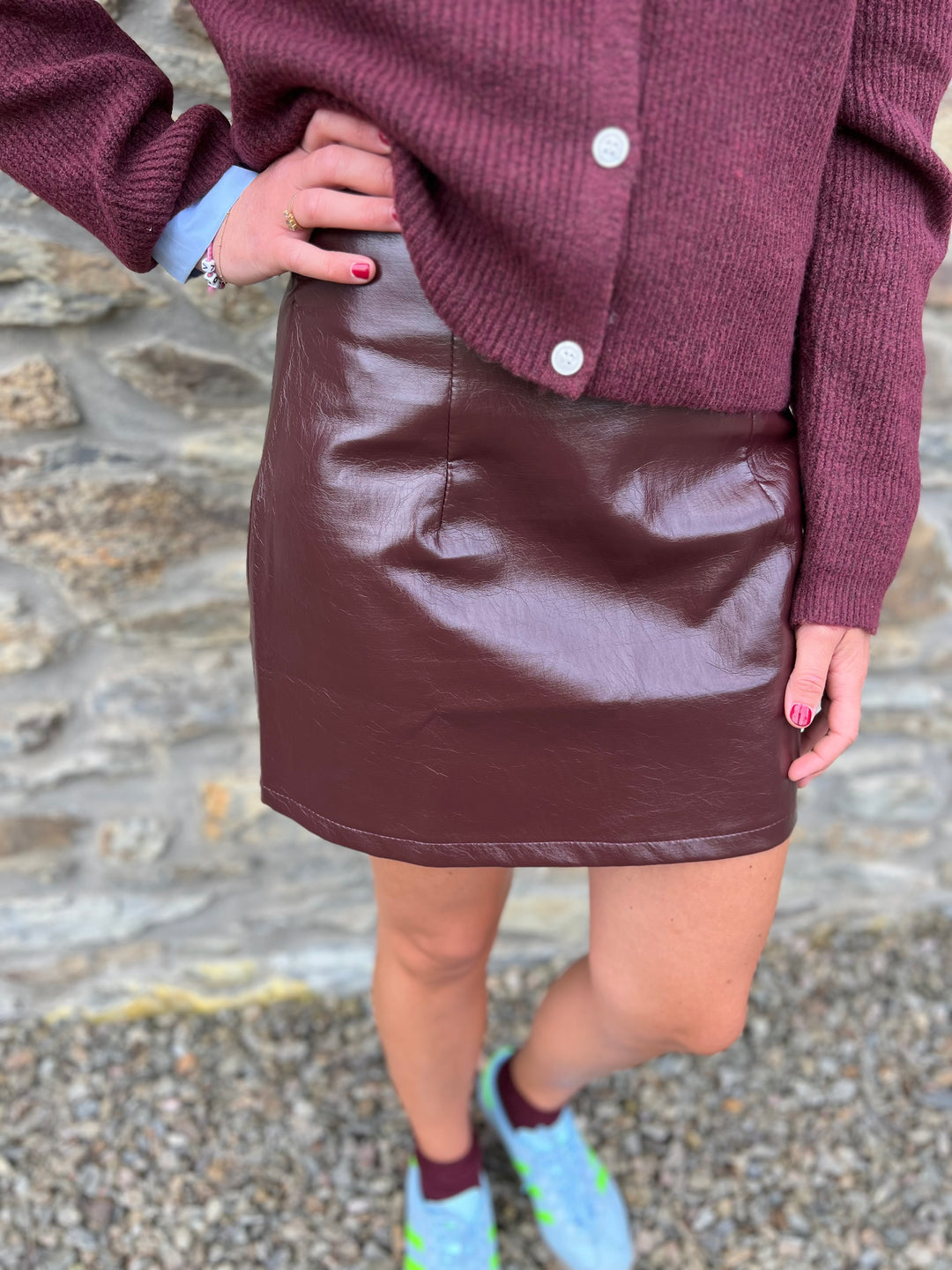burgundy skirt