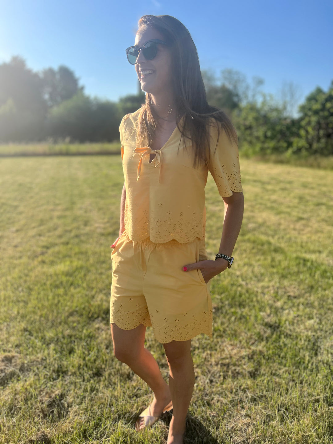 sunny short