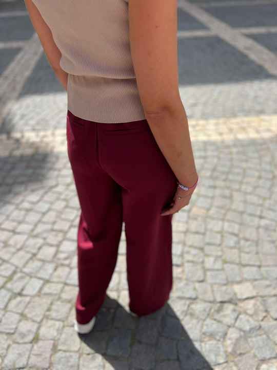 zoë burgundy broek