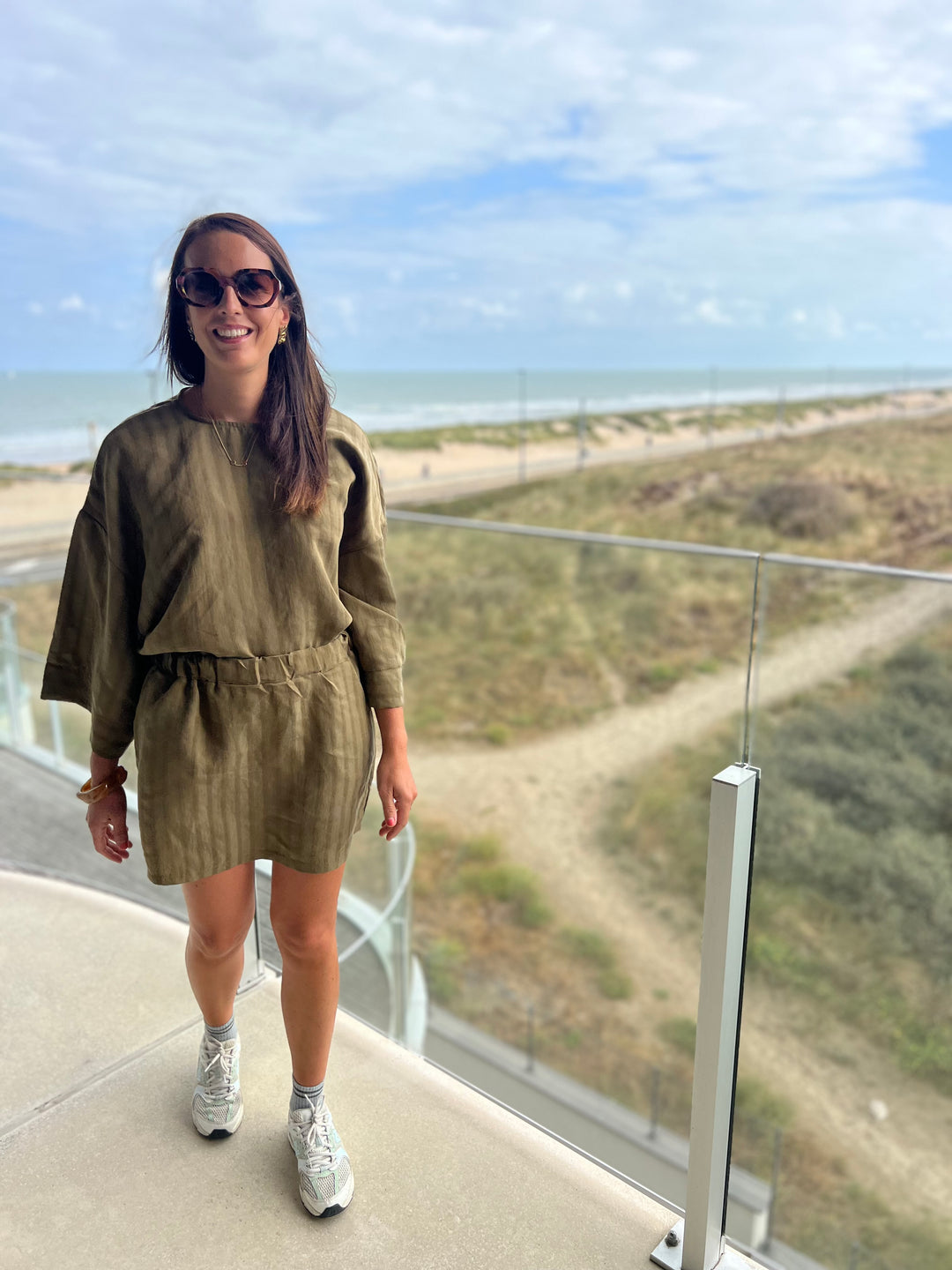bizzy khaki striped skirt