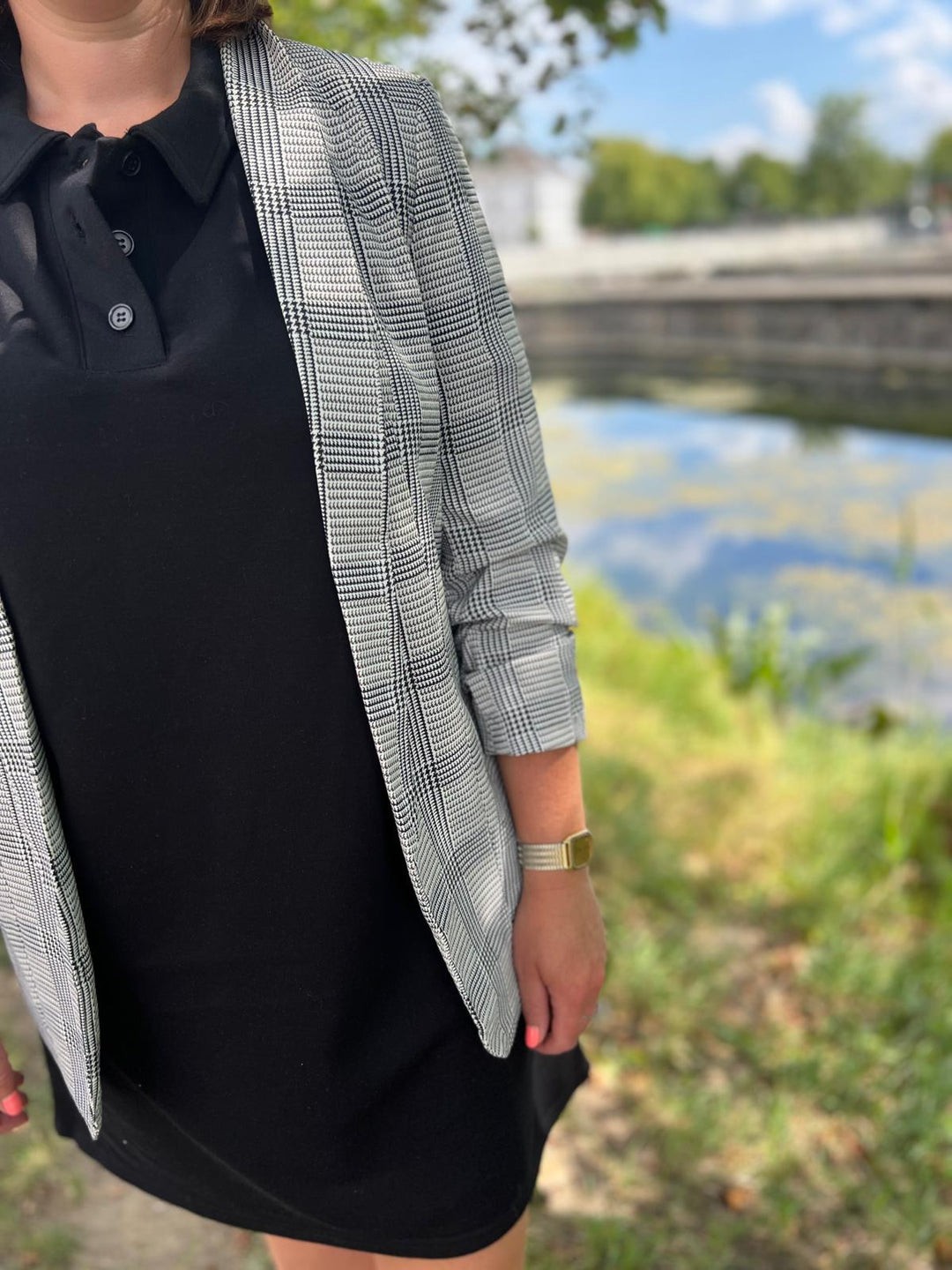 nona blazer