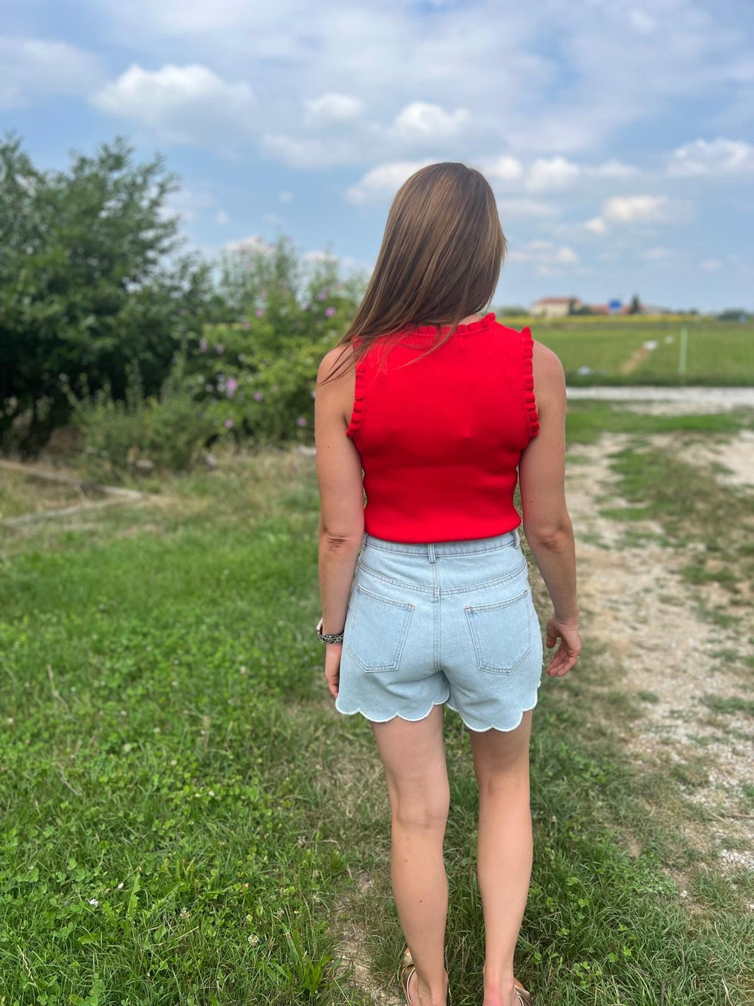 laura short