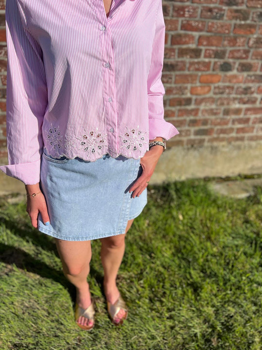 lili short skirt