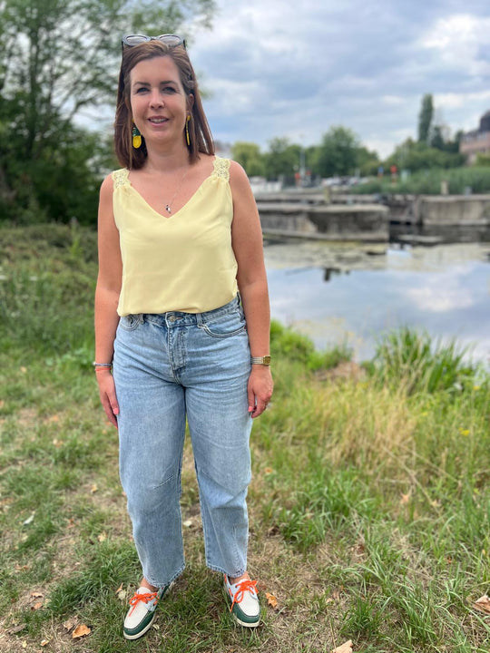lizzy yellow top