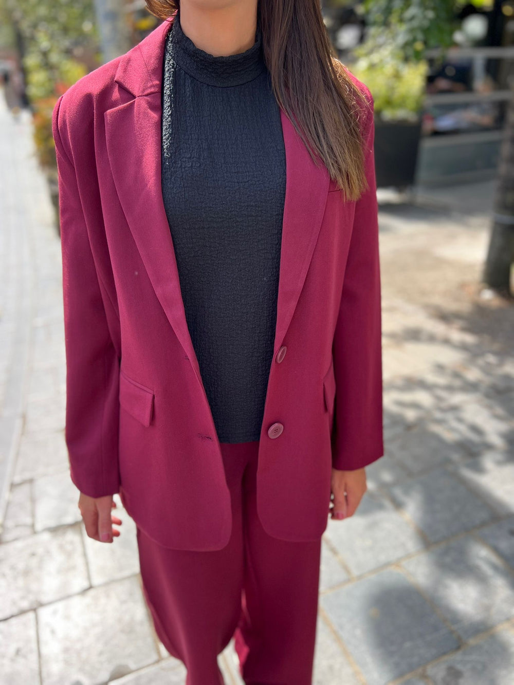 zoë burgundy blazer
